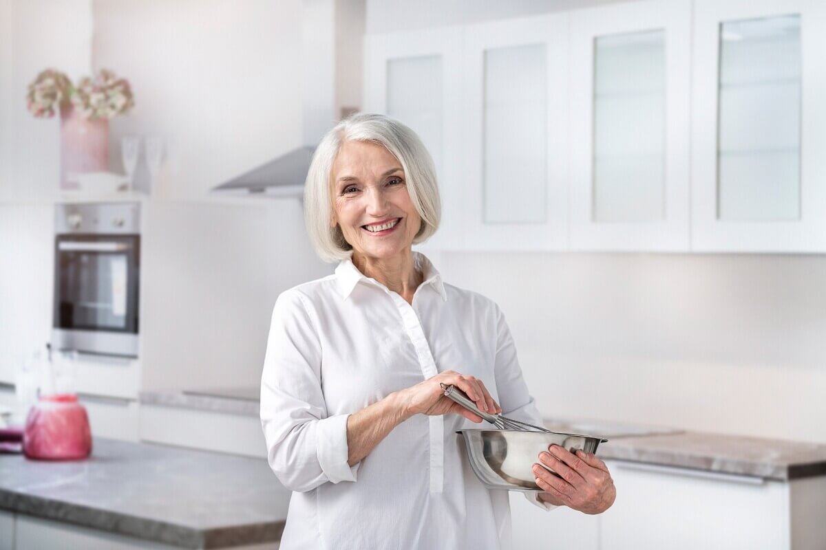 Verónica, 67 anos, reformada